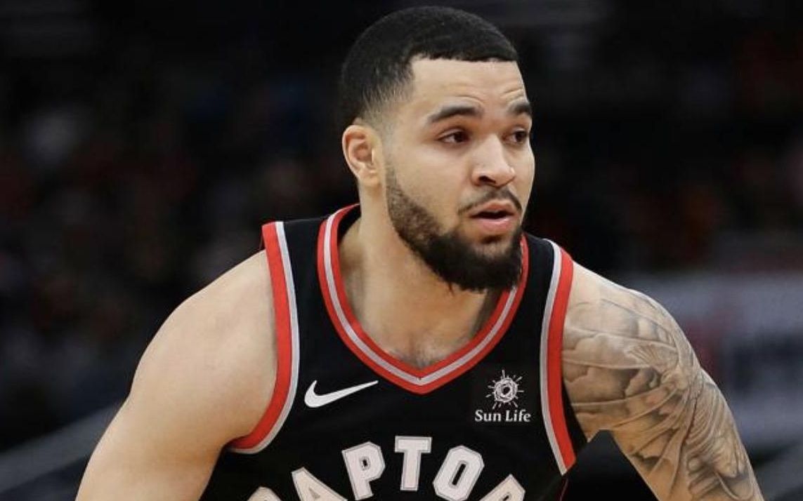 伤出战成疑 伤出战成疑